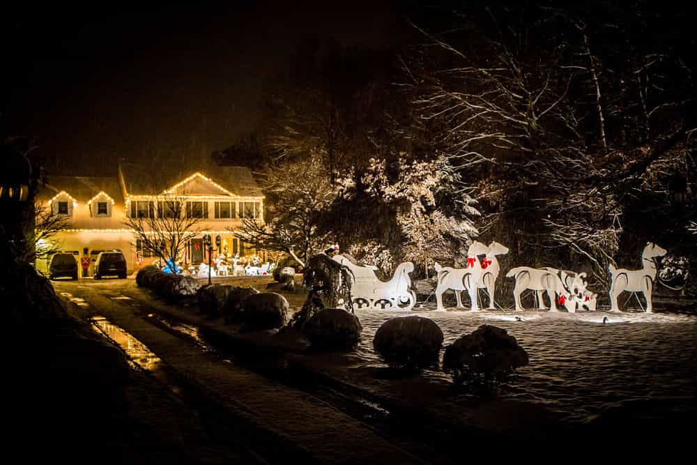 Hero image for Mn Christmas Lights LLC